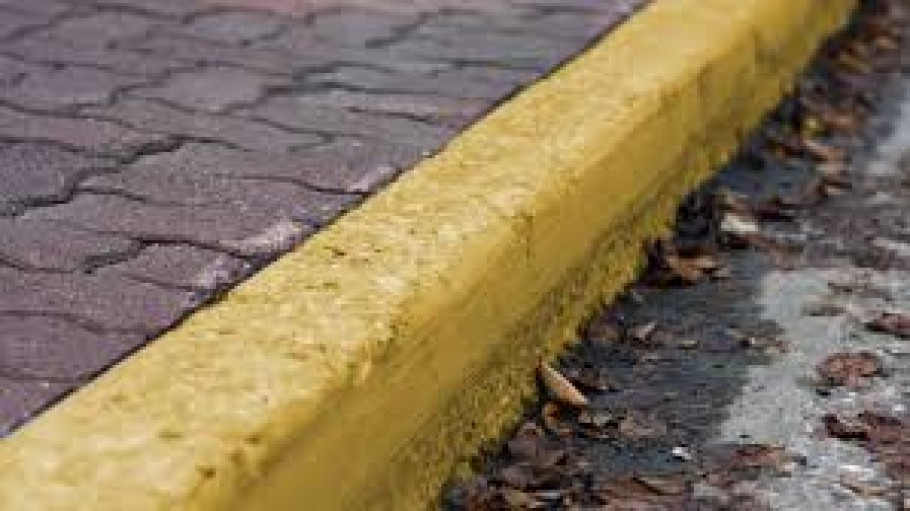 Capina e Pintura de Guias