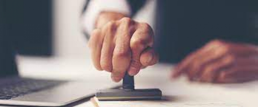 Alvar&aacute; - Regin